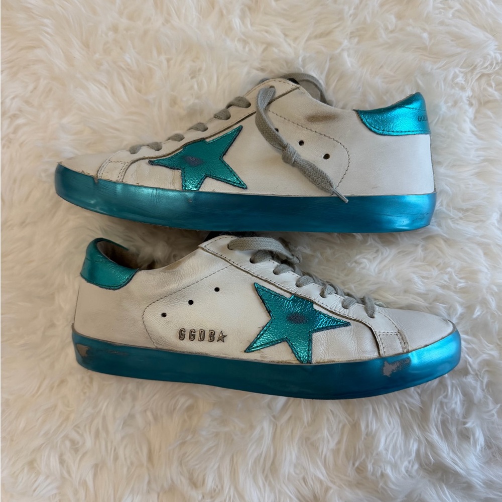 Golden Goose Deluxe Brand Men's Superstar
Sneakers - Picture 4 of 10